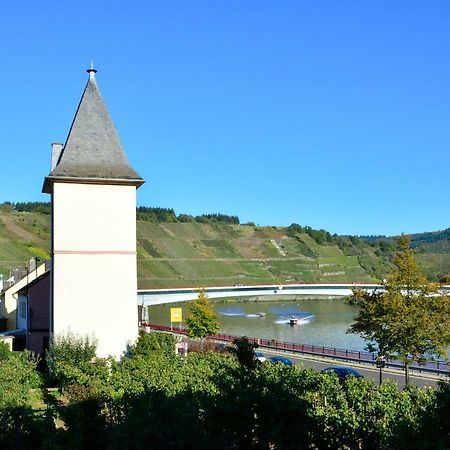 Hotel Zum Faehrturm Меринг Экстерьер фото